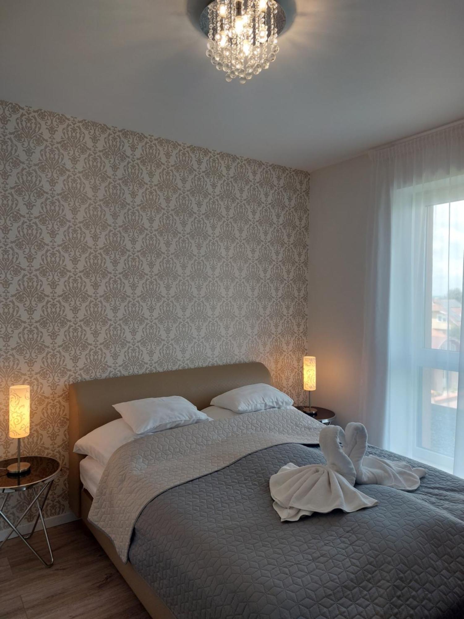 Paskom Apartmanház Nyergesujfalu Exterior foto
